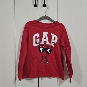 Gap Long Sleeve logo heart Tee Toddler Boy 5T